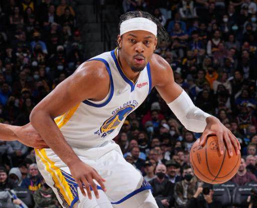 开云体育官网-年轻球员接棒!连败之中穆迪闪耀给予勇士希望曙光